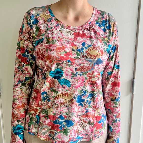 lululemon size 12 floral long sleeve - Picture 5 of 5